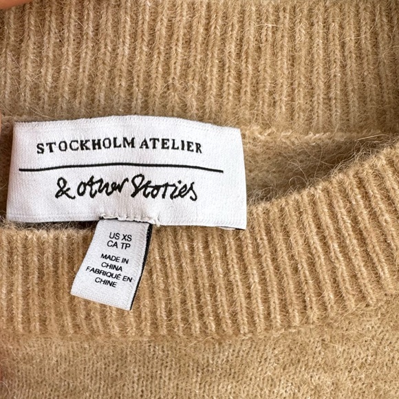 Sweater - Picture 3 of 4